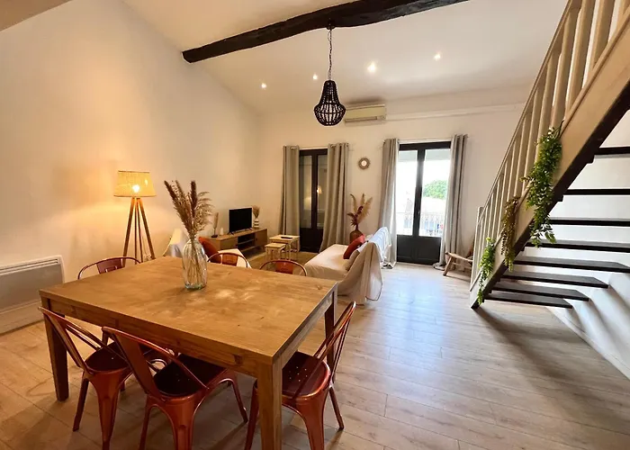 アパート Grand - 3 *