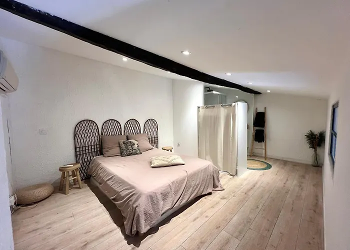 アパート Grand - 3 *